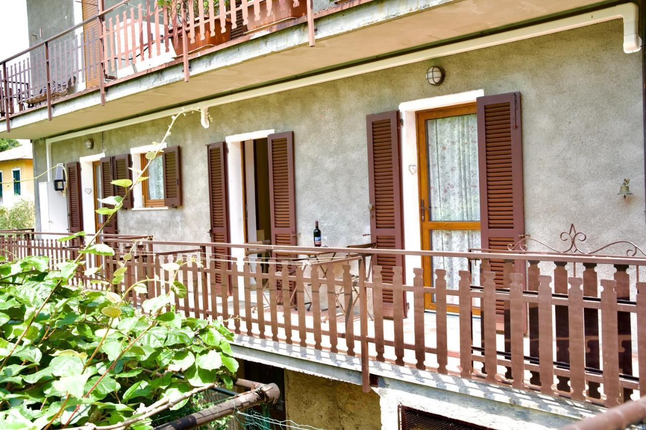 Hotel Diffuso Il Portichetto Vezio Perledo Buitenkant foto