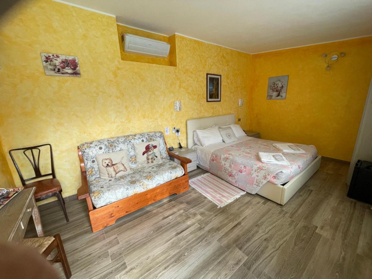 Hotel Diffuso Il Portichetto Vezio Perledo Buitenkant foto