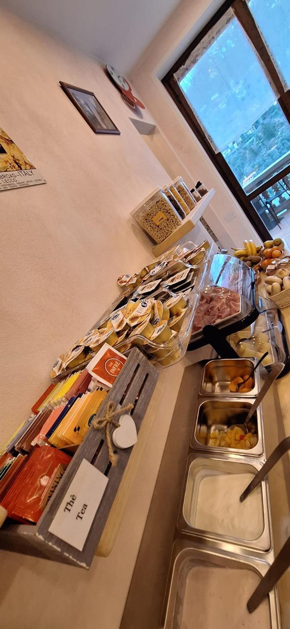 Hotel Diffuso Il Portichetto Vezio Perledo Buitenkant foto
