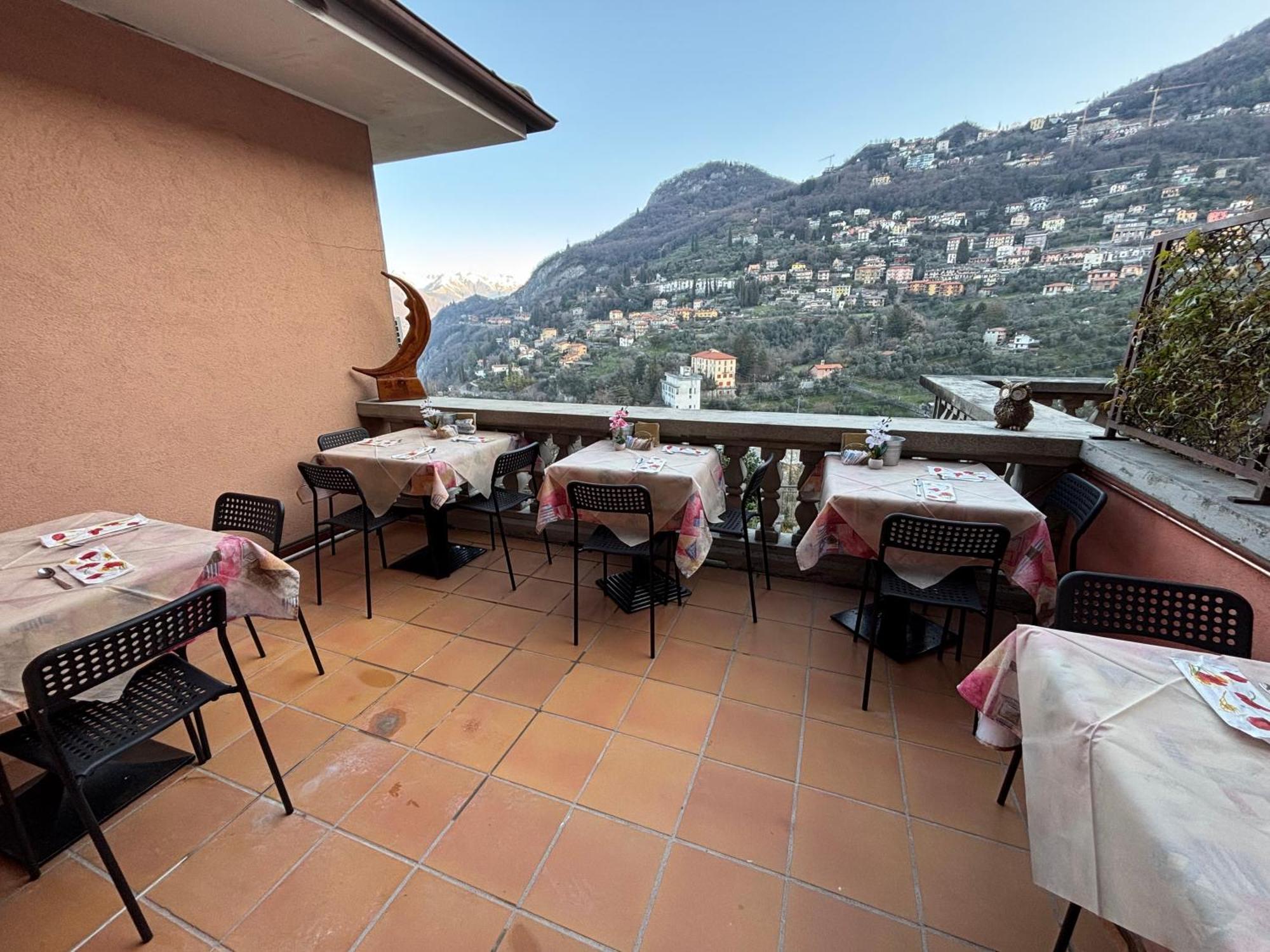 Hotel Diffuso Il Portichetto Vezio Perledo Buitenkant foto