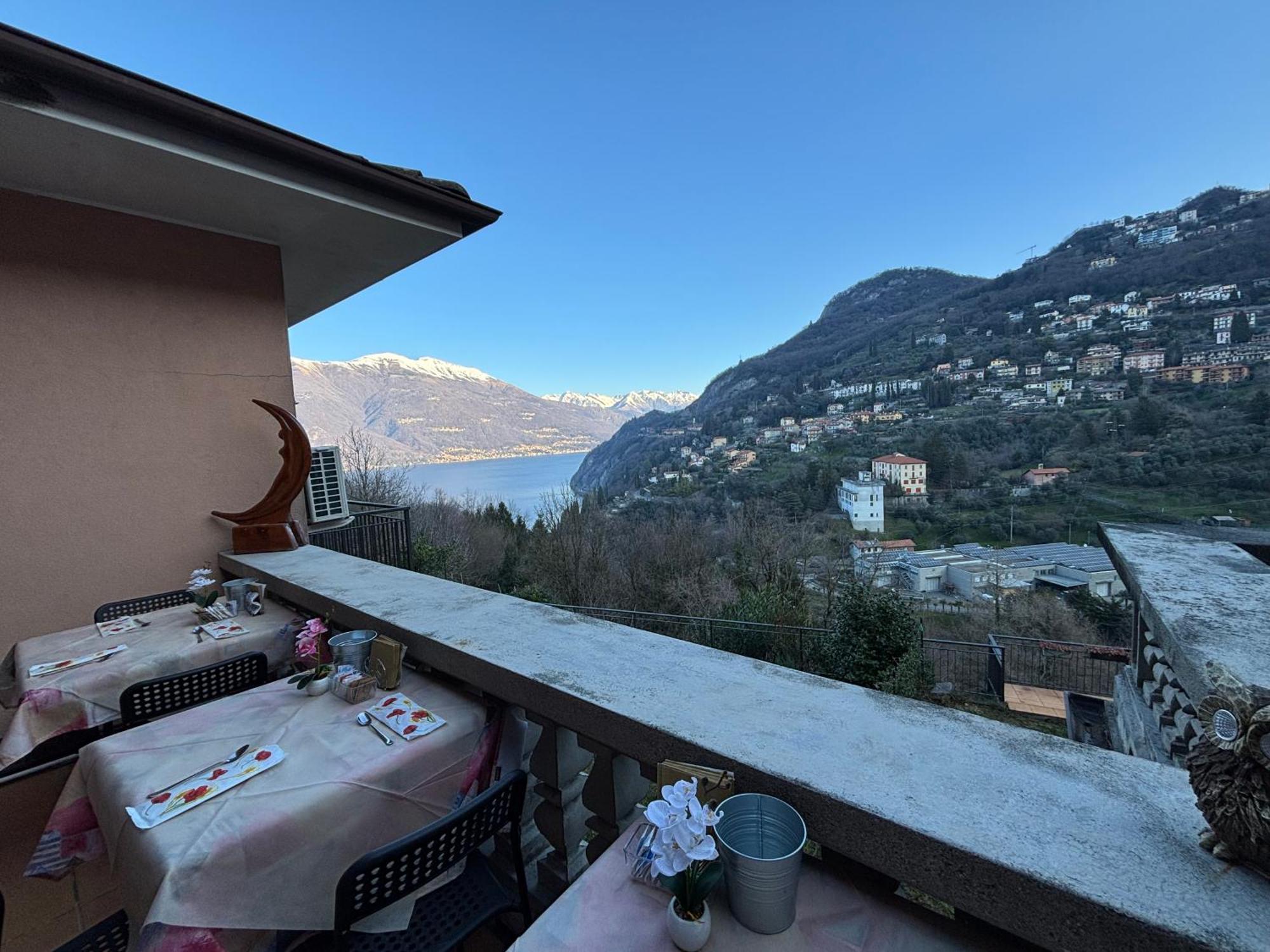 Hotel Diffuso Il Portichetto Vezio Perledo Buitenkant foto