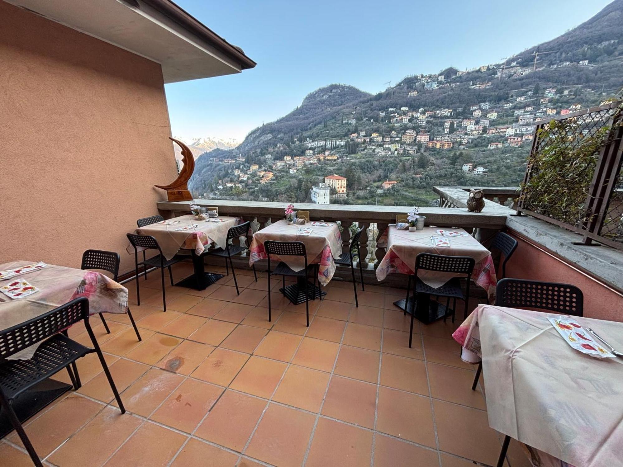 Hotel Diffuso Il Portichetto Vezio Perledo Buitenkant foto
