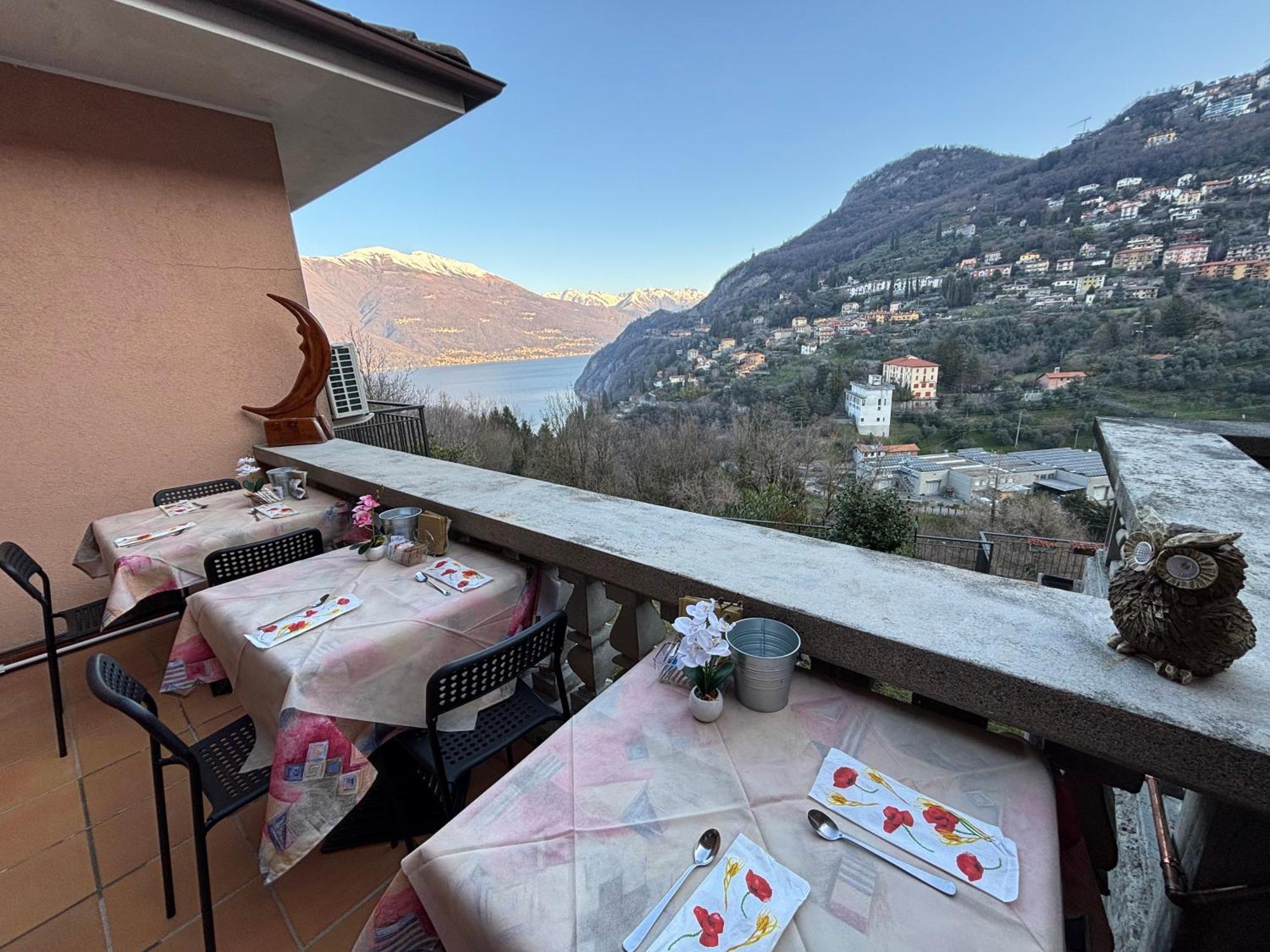 Hotel Diffuso Il Portichetto Vezio Perledo Buitenkant foto